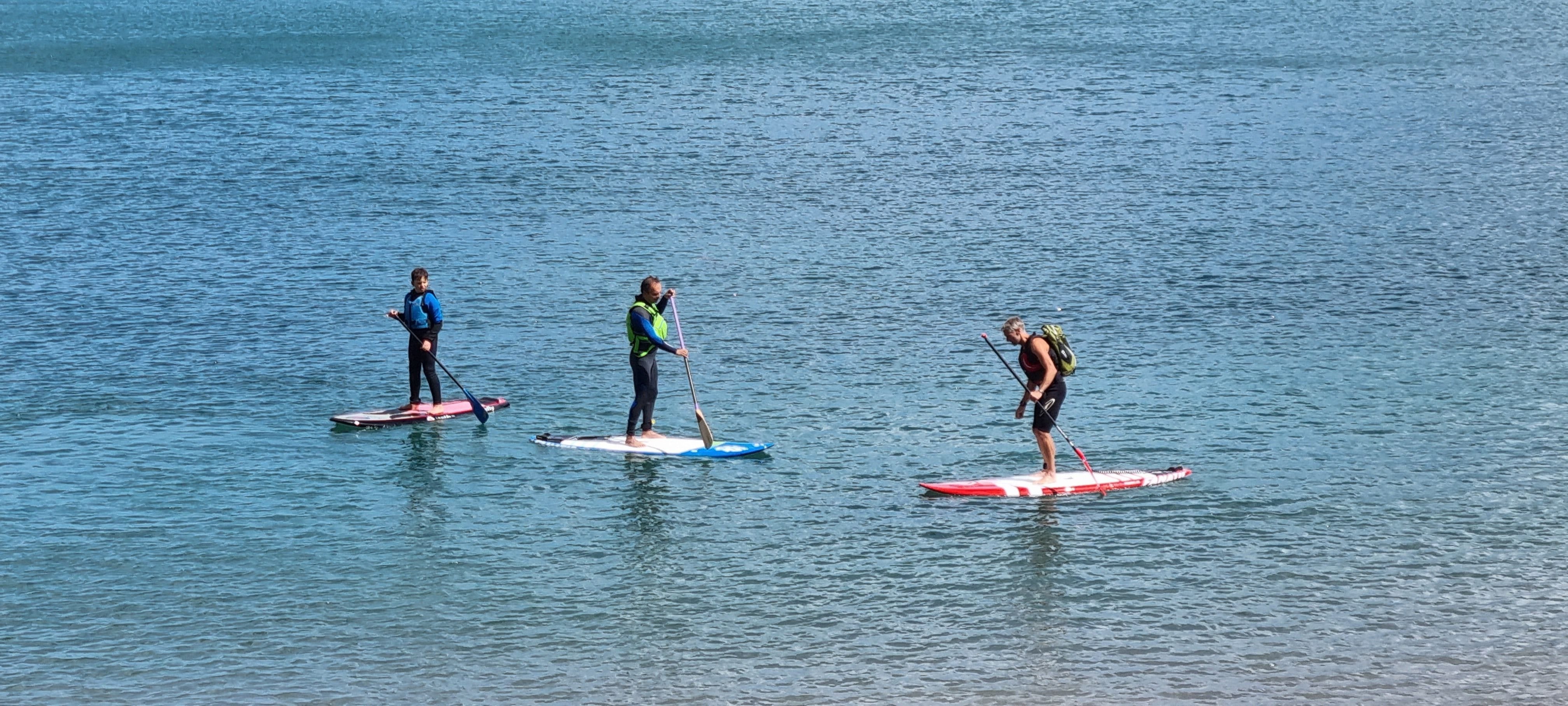 Stand up paddleboarding tours