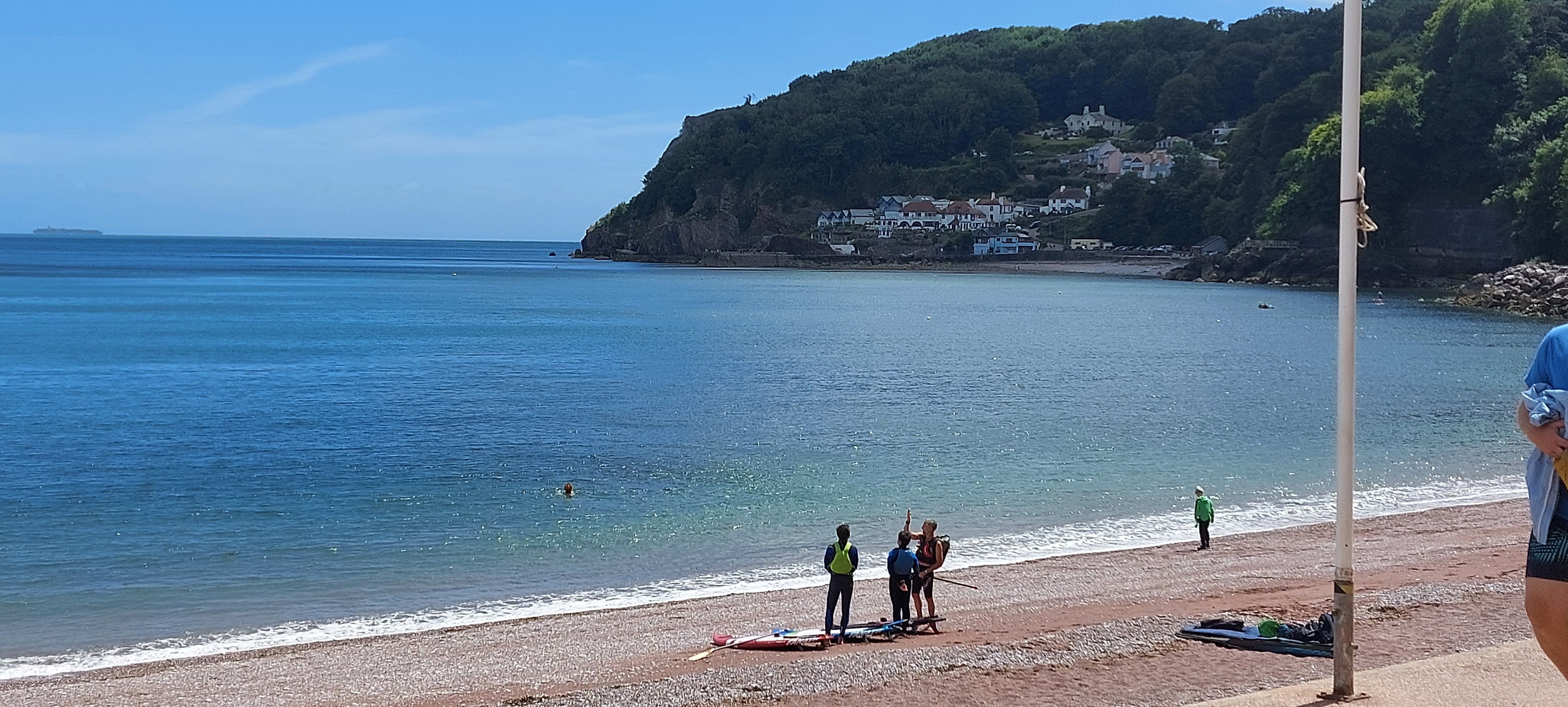 Stand up paddleboarding tours